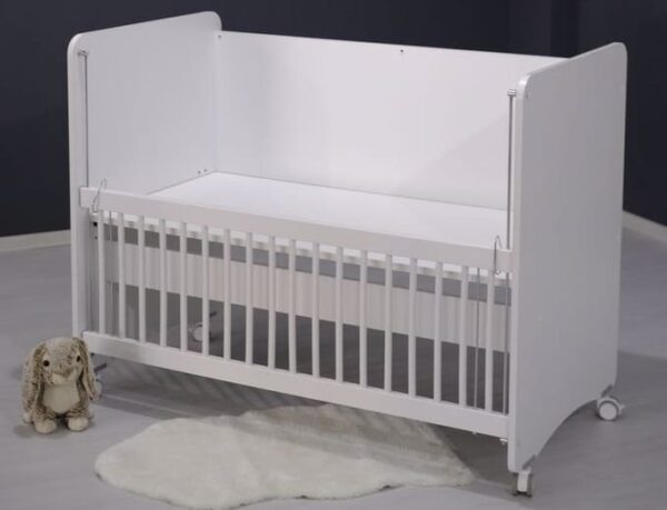 BW1060 White Mother Side Crib with wheels 120 X60 - Image 2