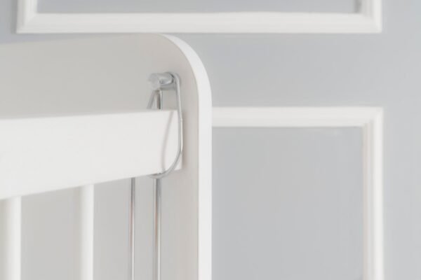 BW1040 Mother Side Crib with wheels white 90 X 50 - Image 9