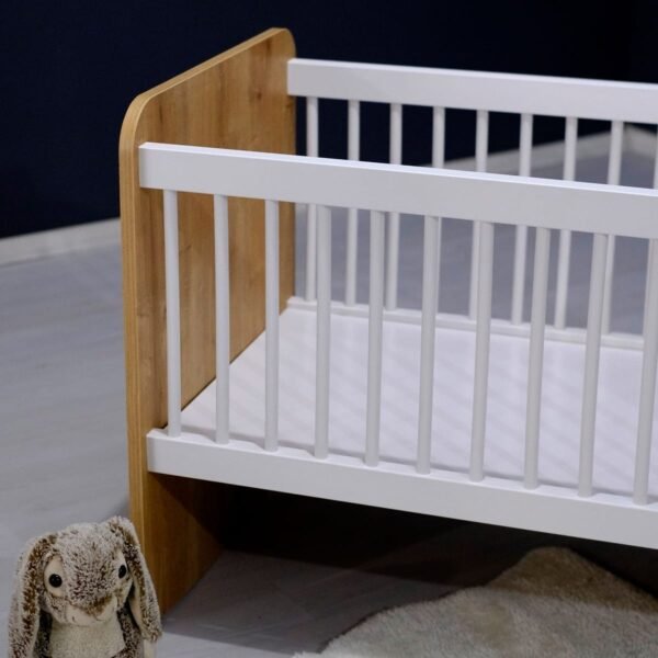 BW1021 Wooden Rocking Crib 120*60 - Image 3