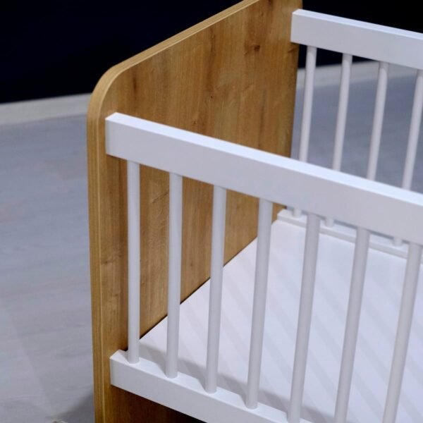 BW1021 Wooden Rocking Crib 120*60 - Image 4