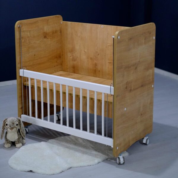 BW1041 Mother Side Crib with Wooden 90 X 50